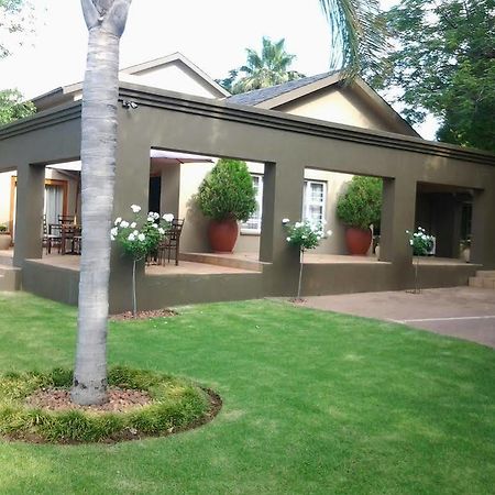 בלומפונטייין Bayswater Lodge מראה חיצוני תמונה