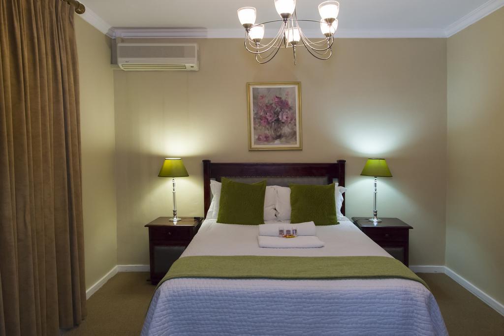 בלומפונטייין Bayswater Lodge מראה חיצוני תמונה